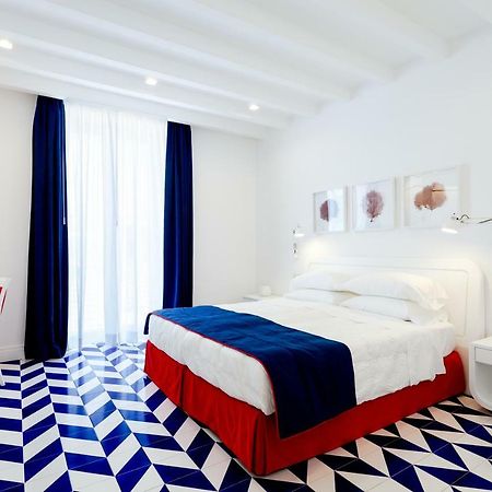 Maison Blu - Intimate Guesthouse 索伦托 外观 照片