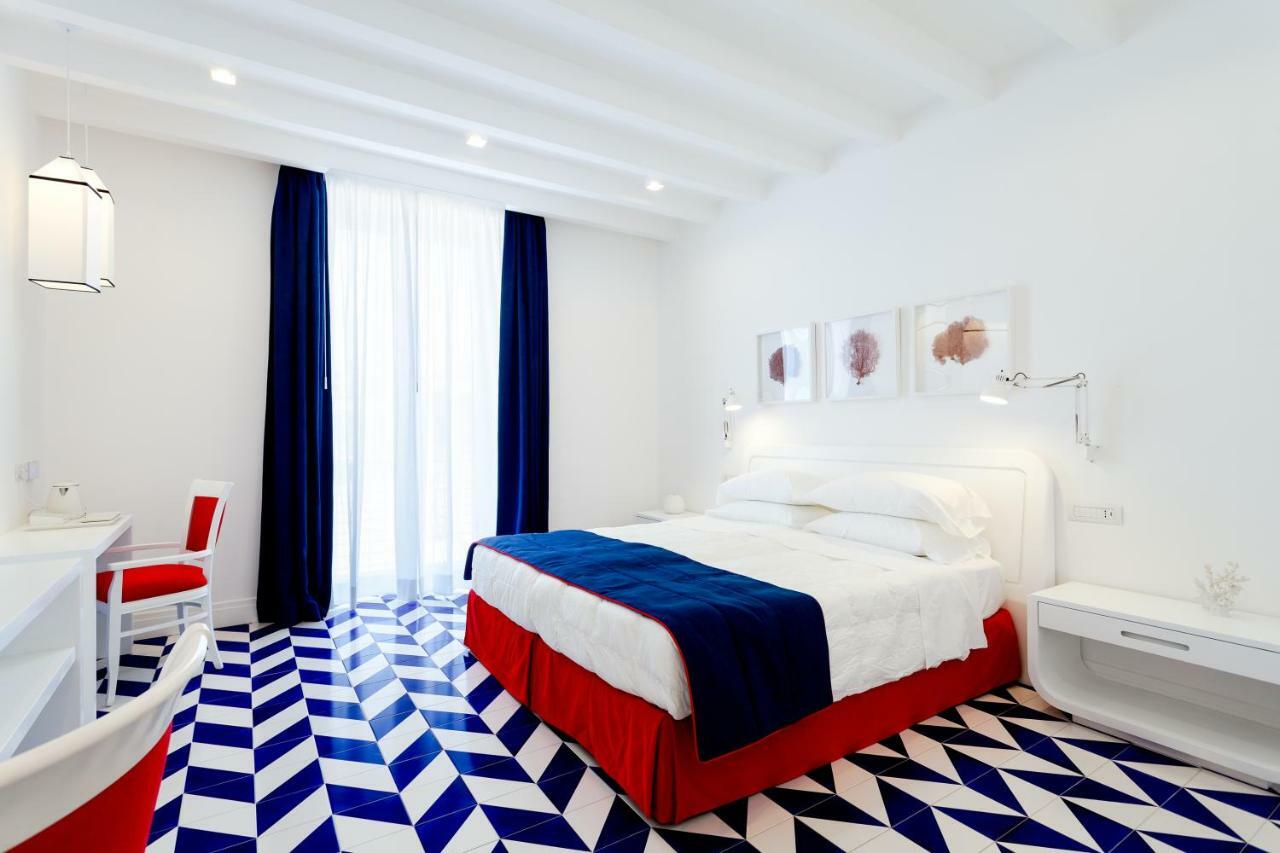 Maison Blu - Intimate Guesthouse 索伦托 外观 照片